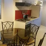 Macarien Apartment *