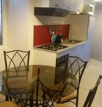 Macarien Lejlighed *