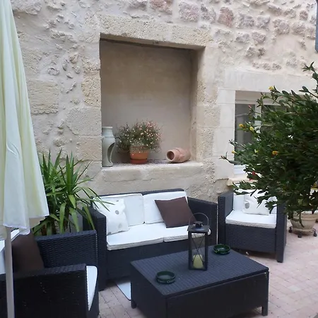 Apartment Macarien *
